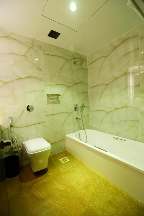 Hotel Hindustan Residency ธาเน ภายนอก รูปภาพ